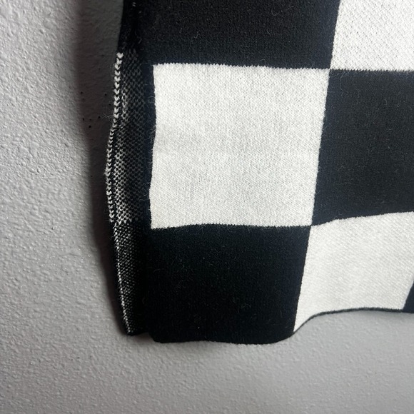 Black and White Checkered Pencil Skirt - Picture 2 of 8